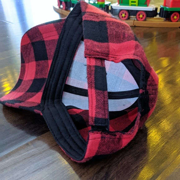 ❗ SOLD ❗Red Buffalo Check Adjustable Ball Cap - Picture 5 of 5